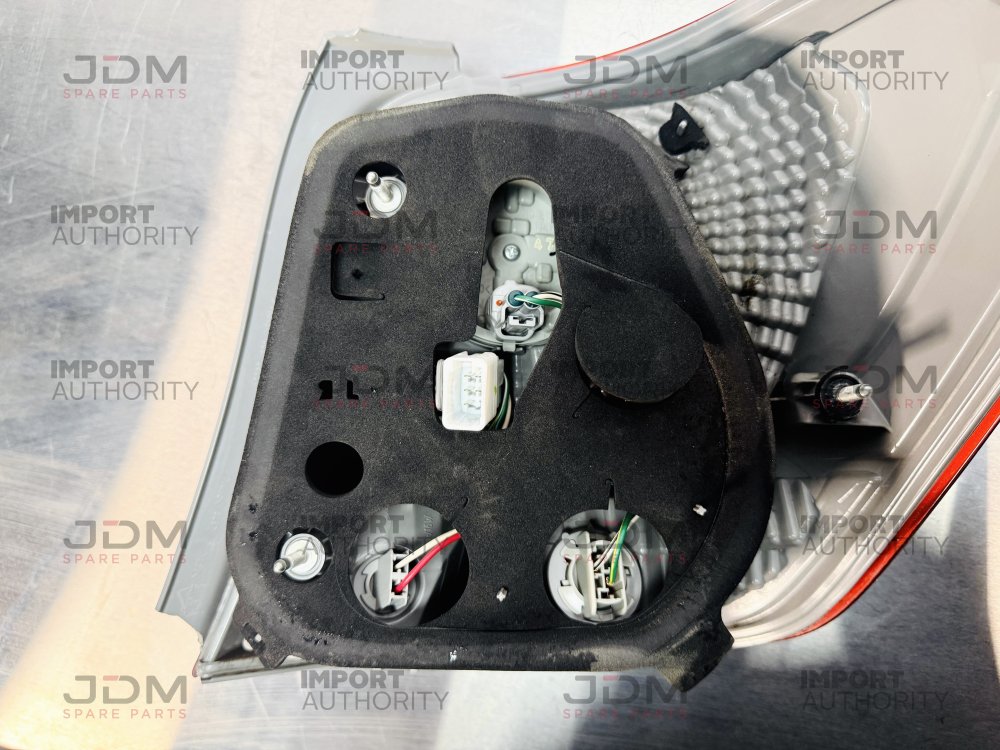 TAIL LIGHT LH