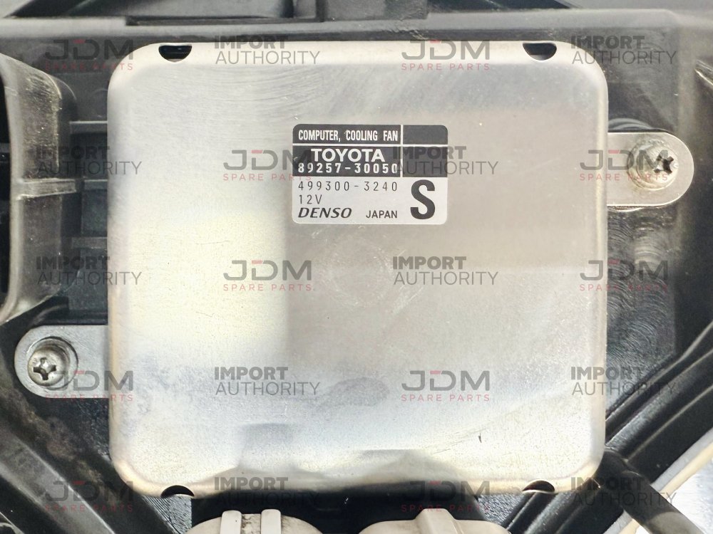 RADIATOR FAN ASSEMBLY WITH RESERVOIR TANK