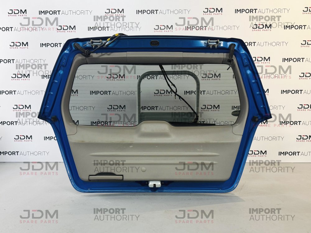 TAIL GATE / BOOT LID
