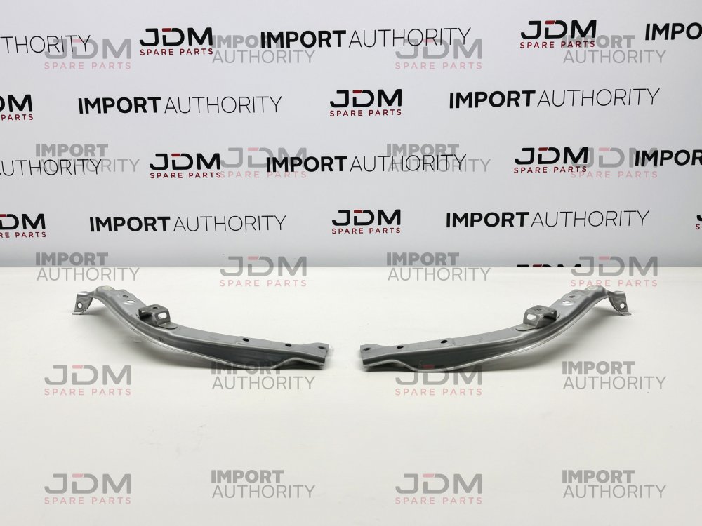 UPPER RIGHT RADIATOR SUPPORT - USED